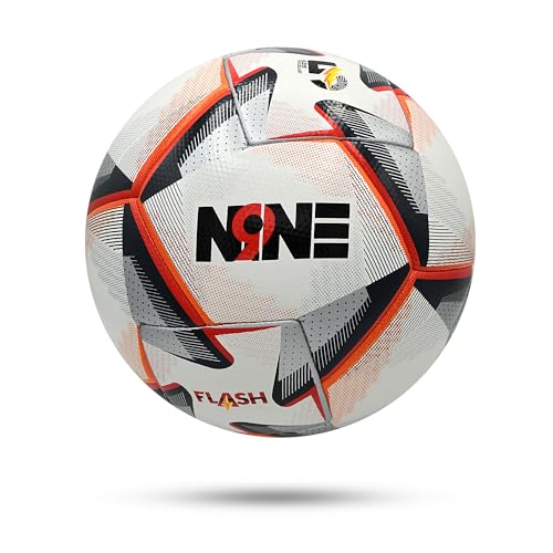 Ballon de football NINE FIFA Basic Flash idéal pour jouer sur terrain mouillé