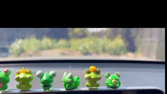 Luminous Frog Car Dashboard Decor - Funny Rearview Mirror Ornament, Resin Interior Accessory, Adhesive Stickers Included - View #10