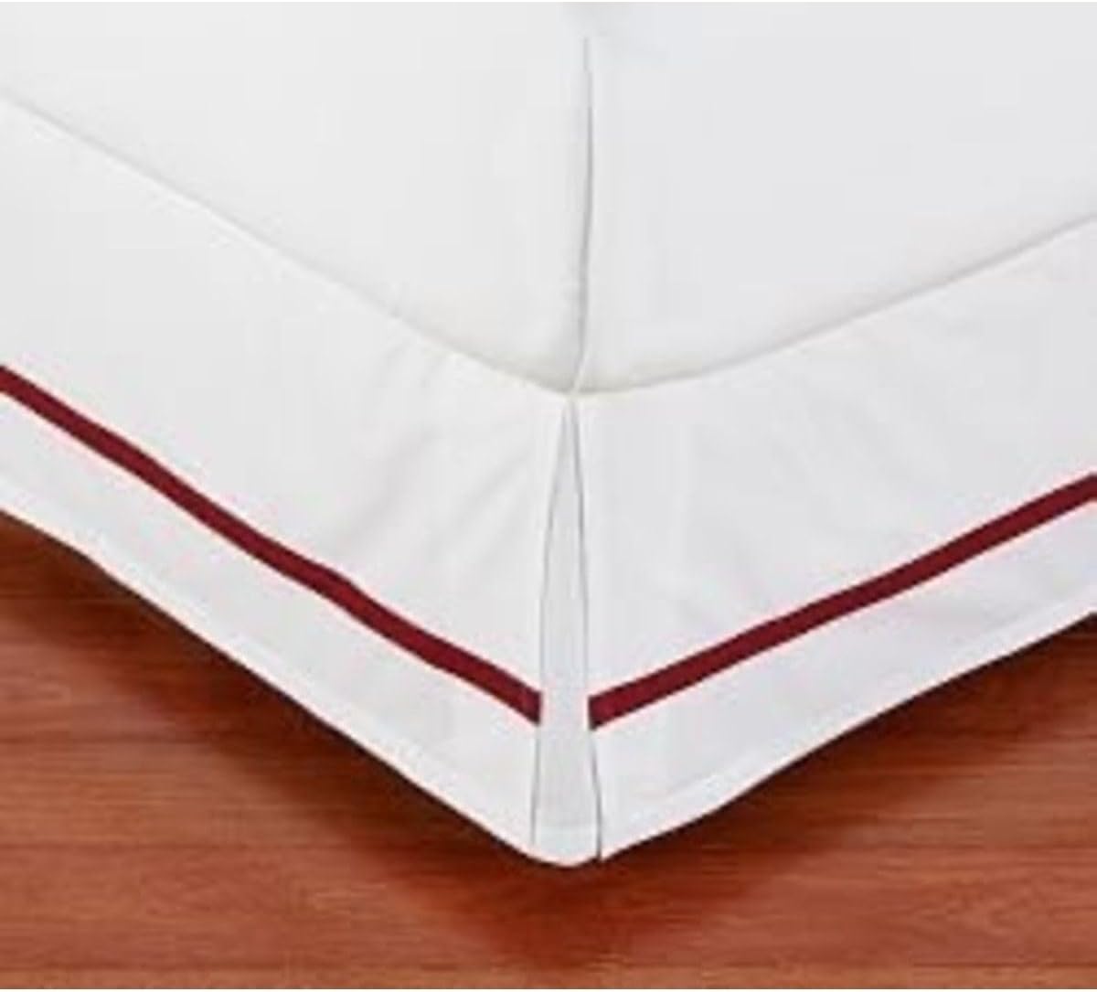 Beyaz Kırmızı Şeritli Baza Eteği Pamuk Beyaz Kırmızı Çift Kişilik 160 X 200
