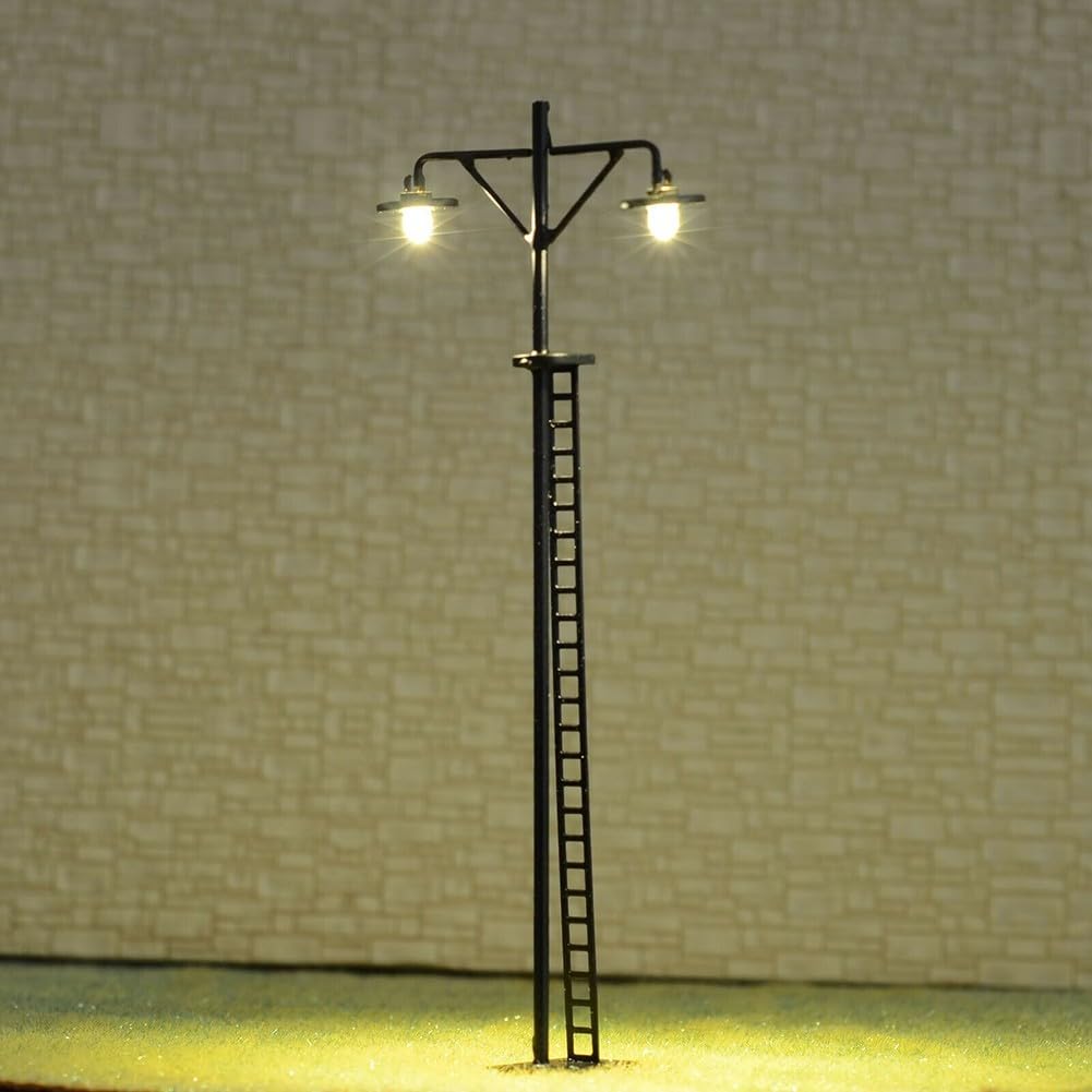 4pcs HO Scale LED Yard Light For Model Train Railroad Street Station, Model Railway Lights, Track Light HO Scale Layout(A)