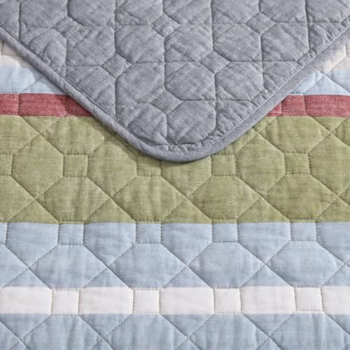 Image of Eddie Bauer - Quilt Set, Cotton Reversible Bedding with Matching Shams, Lightweight Home Decor for All Seasons (Salmon Ladder Multi, King)