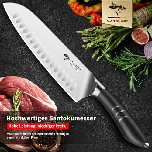 MAD SHARK MAD SHARK Santoku Kochmesser 20cm, Japanisches Küchenmesser aus DeutscheM Molybdän-Vanadium Stahl, Ultrascharf, Ergonomischer Griff - Ideal zum Schneiden, Würfeln, Hacken von Fleisch, Gemüse, Obst - Verwendungsansicht 7 | Küchenmesser