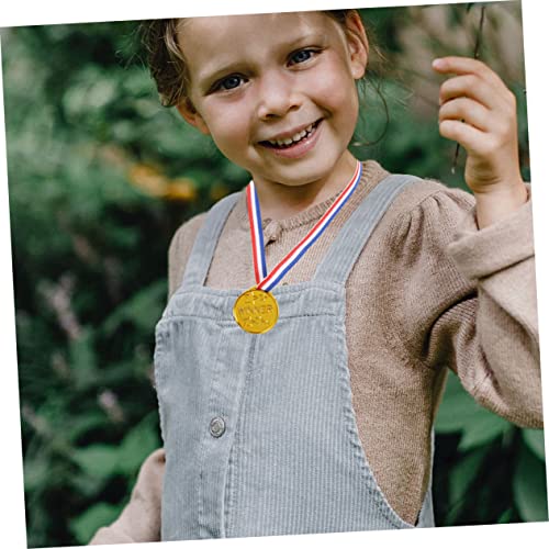 BCOATH 36 Pçs Medalha De Plástico Jogo De Futebol Conjunto Troféu De Plástico Medalha De Futebol Ven