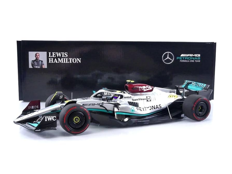 メルセデス AMG PETRONAS F1 1:18モデル 1/18 Minichamps 2024 Formula 1 Mercedes-AMG Petronas F1 Team