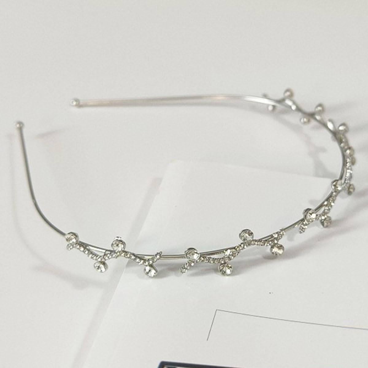 scicent Hair Bands for Women Sliver Rhinestone Hairband Crystal Diamond Headbands Fashion Pearl Head Band Bling Vintage 80s Hair Accessories for Women Girls - Image 3
