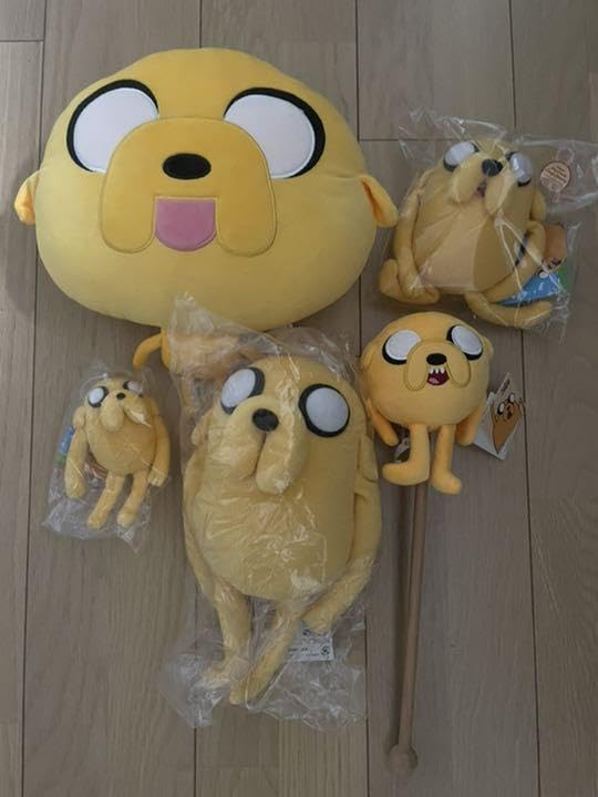 アドベンチャータイム　ジェイクぬいぐるみ2体セット Amazon.co.jp: アドベンチャータイム ジェイク ぬいぐるみセット