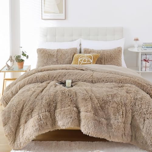 Smoofy Fluffy King Size Comforter Set, Faux Fur Comforter Set, Luxury Fuzzy King Bedding Set, Soft Shaggy Bed Set for All Season, 3 Pieces - 1 Comforter & 2 Pillowcases, Khaki