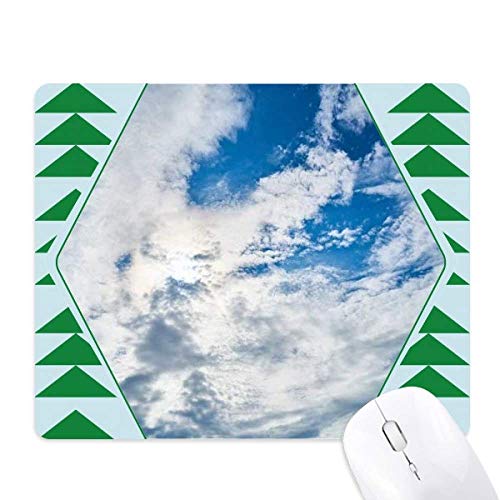 Tapis de souris caoutchouc ciel bleu nuages blancs tapis de bureau pin vert antidérapant
