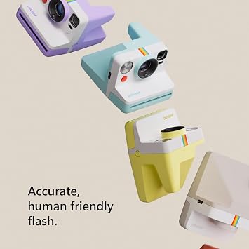 Polaroid Now 第3世代 iタイプ インスタントフィルムカメラ 16枚のカラーフィルム写真付き イエロー シグネチャーシリーズケースバンドル