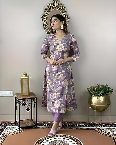 Image of GoSriKi Women's Cotton Blend Printed Kurta with Pant
