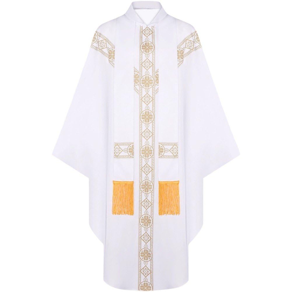 Chasuble catholique et étole pour la messe du dimanche à l'église