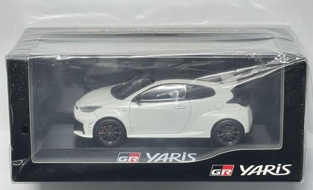 Amazon.co.jp: 新型 トヨタ GRヤリス 色見本カラーサンプルミニカー 