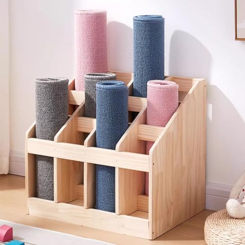 Rangement tapis de yoga au sol pour éviter les tapis déroulés