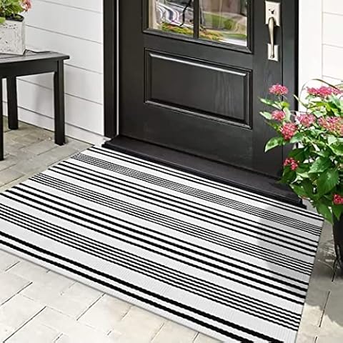 Black and White Striped Outdoor Rug by LEEVAN Cover