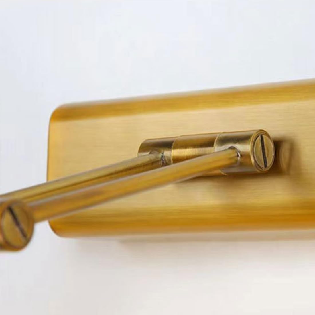 Vintage Applique Specchio Bagno Ottone, Lampada Specchio LED Retro con Braccio Regolabile e Base in Acciaio Inossidabile, 6000K Apparecchio Bagno Impermeabile IP44 per WC, 60 cm/12 W