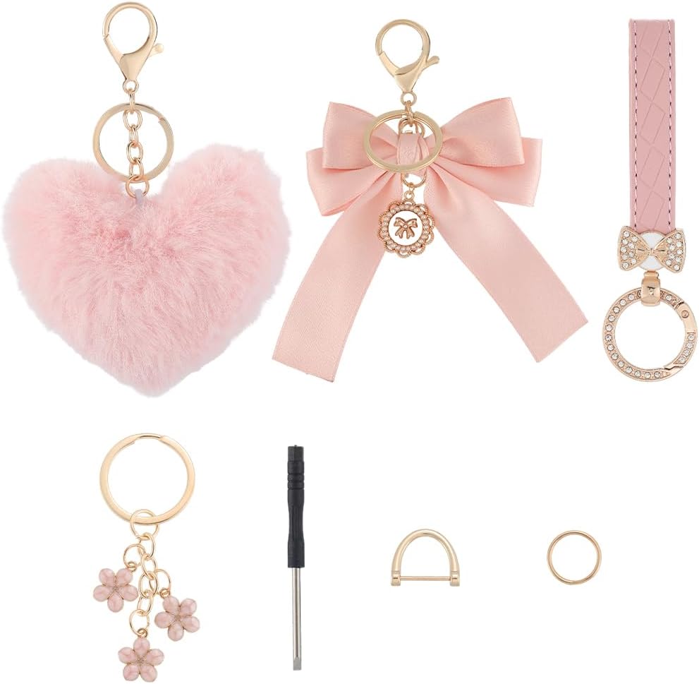 Beebeecraft 4Pcs 4 Styles White/Pink Key Chain Wristlet Heart Bow Pearl Flower Charms Sets for Purses Lanyards Bags Decor