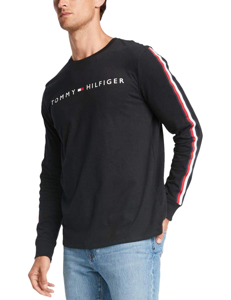 Tommy Hilfiger Men's Long Sleeve Cotton Graphic T-Shirt