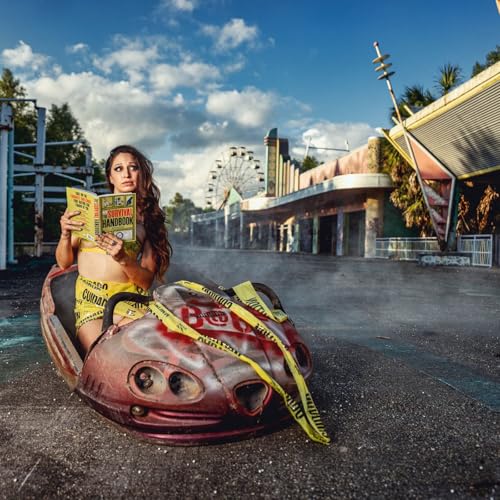 Abandoned Beauty: A Model’s Story of Shooting at Six Flags New Orleans with Jason Lanier Podcast Por arte de portada