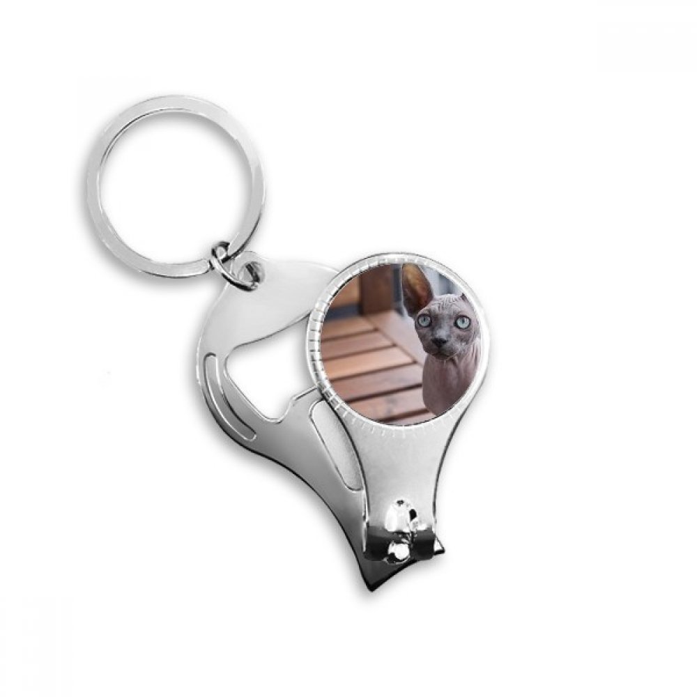 Porte-clés chat pince à ongles : l'outil de manucure nomade