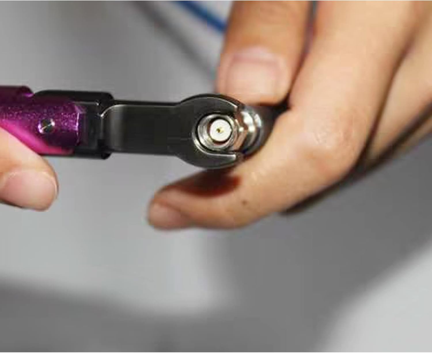 TOJOIN 1 pcs SMA Torque Wrench for RF Connector 8 in·lbs (0.9 N·m) Opening 8mm (5/16") for SMA 3.5mm/2.92mm Adapter Convertor Portable Spanner for Professionals Industry Purple