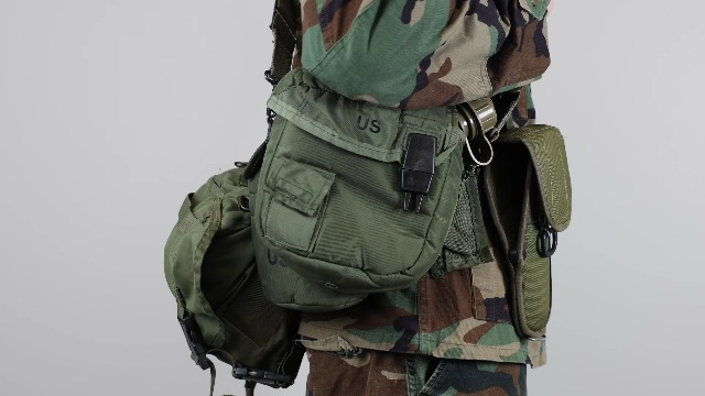 Amazon.com : US Military 2 Quart Canteen Cover Pouch Insulated OD