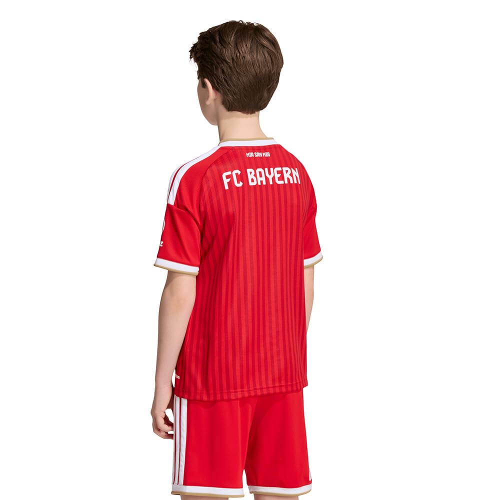 adidas T-Shirt mit kurzen Ärmeln, FC Bayern Muenchen, Unisex, Fußball