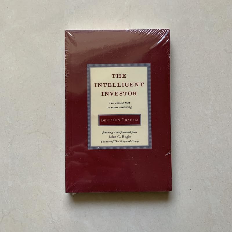 The Intelligent Investor The Definitive Bооk B-o-o-k on Value Investing for Adult Financial Management Reading Bооk B-o-o-ks