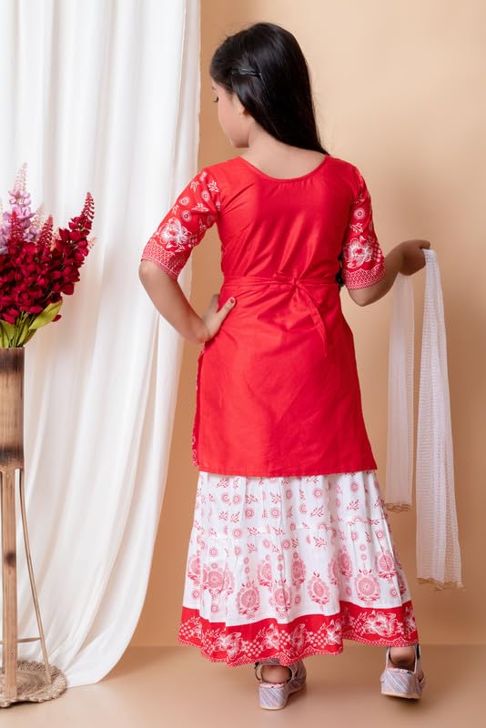 Image of Girls Ethnic Cotton Kurta and Straight Pant Set with Silky Dupatta
