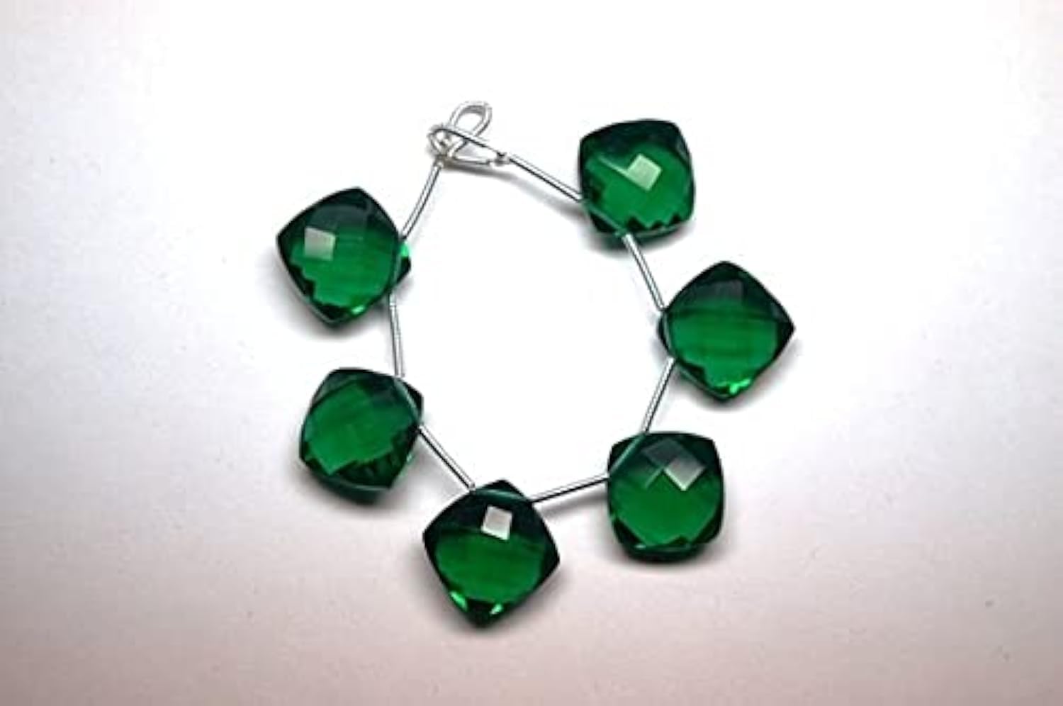 Quartz vert émeraude 14mm perle coussin briolette micro-facettée pour bijou DIY