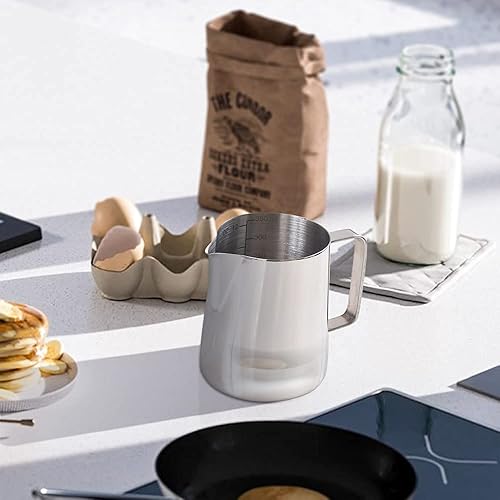 Miniatura 8 de homEdge Jarra de vapor espresso de 12 onzas  11.8 fl oz, jarra de espuma de acero inoxidable con escala de medición