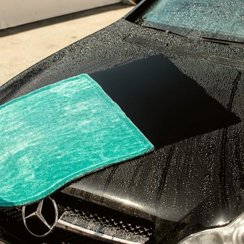 Image of 1200 GSM Microfiber Car Cleaning Cloth - Grey, Twisted Loop, Edgeless, Plush Pile Towel for Car Wash, Drying & Auto Detailing (Grey /Green)