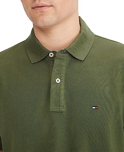 Image of Tommy Hilfiger Men's Short Sleeve Cotton Pique Polo Shirt in Classic Fit