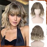 Fibre Synthétique Douce et Résistante à la Chaleur: Fabriquée en fibre Kanekalon japonaise de haute qualité, cette perruque synthétique offre une texture soyeuse, ne s'emmêle pas et résiste à la chaleur jusqu'à 160 °C. Vous pouvez facilement la coiffer avec un fer à lisser ou à boucler, sans endommager vos cheveux naturels. Idéale pour celles qui veulent varier de style sans engagement.