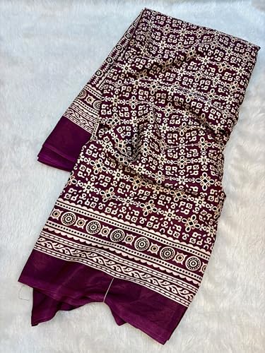 Image of SATIKA VASTRAM Modal Silk Ajrakh Saree Bandhani Design Crepe Printed Designer Pallu Attach Blouse Piece