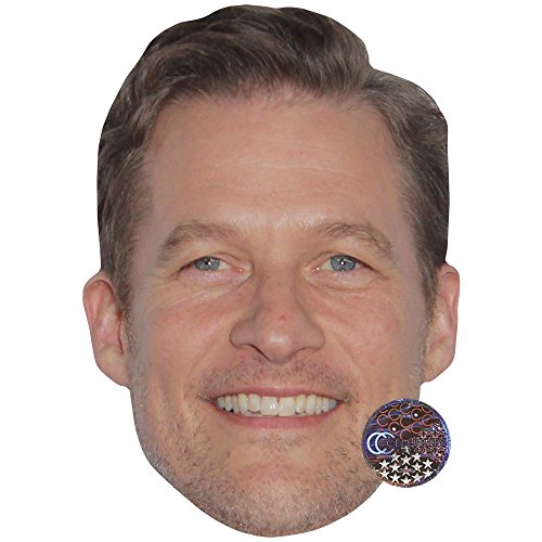 Bild: James Tupper Maske aus Karton f�r 8,97 EUR bei amazon.de