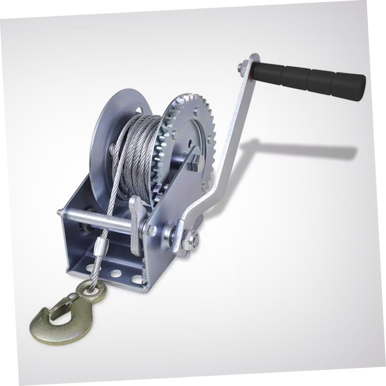 3500LBS Manual Winch with 10m Steel Cable for Towing Trailer Boat and RV Heavy-Duty Wire Rope Handle Crank Winch