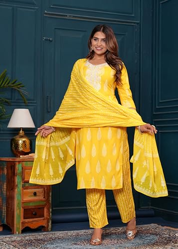 Image of Rangnavi Women's Printed Rayon Straight Kurta Set