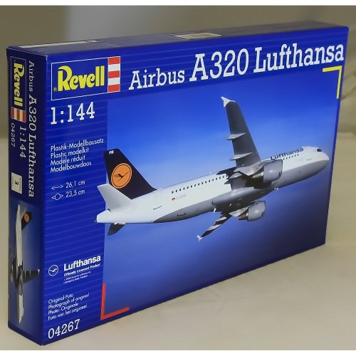 Revell Germany Airbus A320 Lufthansa Model Kit