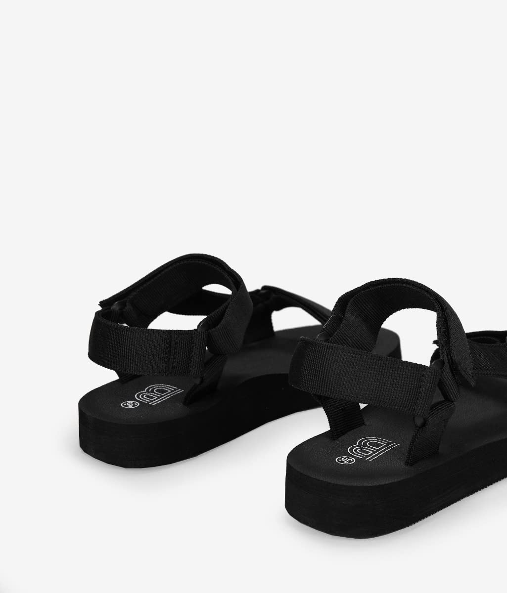 BOSANOVA Sandales de sport fabriquées en textile avec semelle en caoutchouc EVA de 2 cm de large. Fermeture avec velcro réglable à la cheville et empeigne Chaussures pour femme