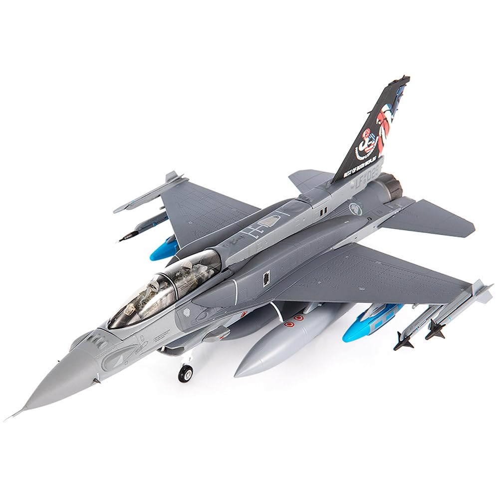 Amazon.com: JC Wings | 1:72 Scale Model Military Aircrafts