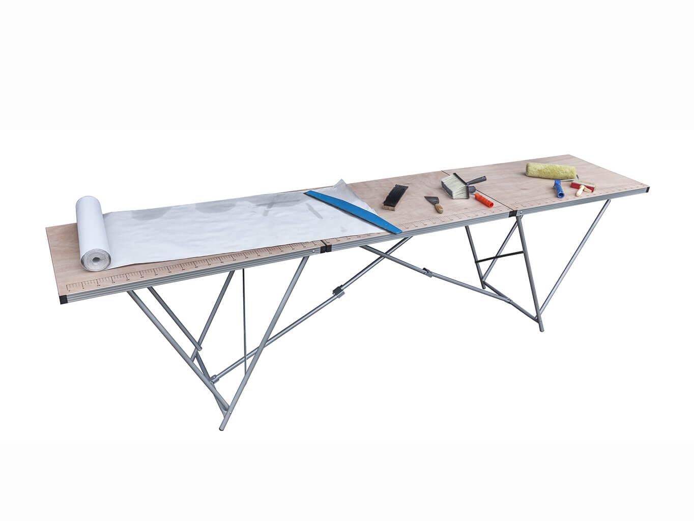 ASKON Tapeziertisch Profi Tapezierarbeiten, Picknick, Catering, Flohmarkt - Leichte, robuste Konstruktion mit Aluminiumrahmen - Sperrholzplatte, Stärke 4,5 mm und Skalenmarkierung, 305 x 60 x 86 cm