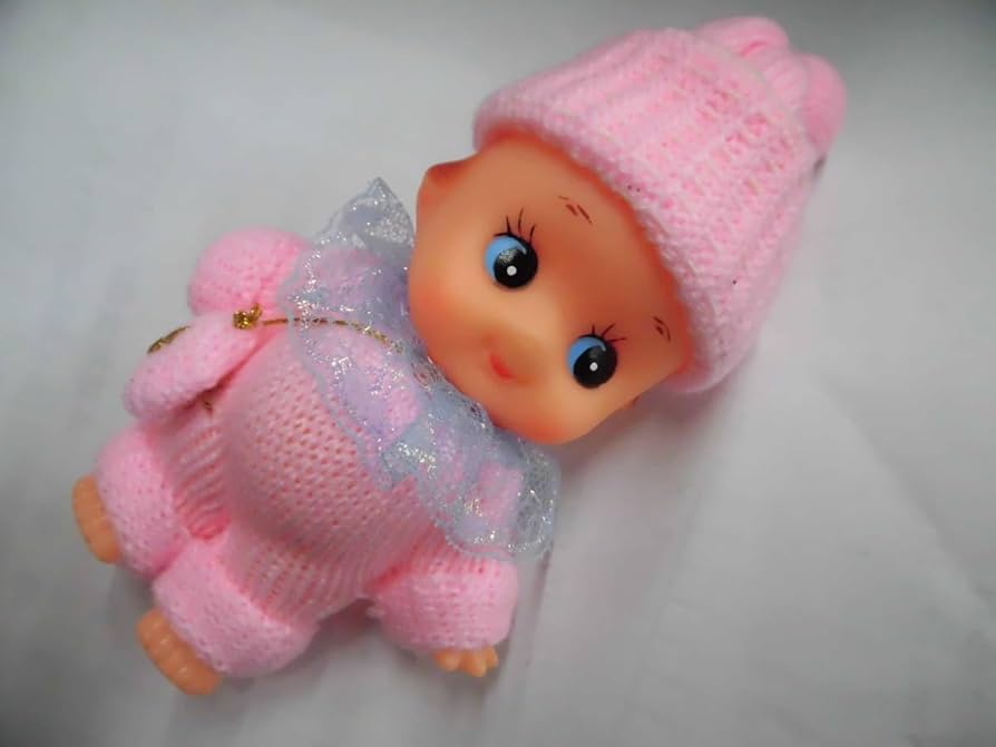 値下げ　新品　日本製　キューピー人形　洋服手編み　15cm   まとめ売り 値下げ 新品 日本製 キューピー人形 洋服手編み 15cm まとめ売り