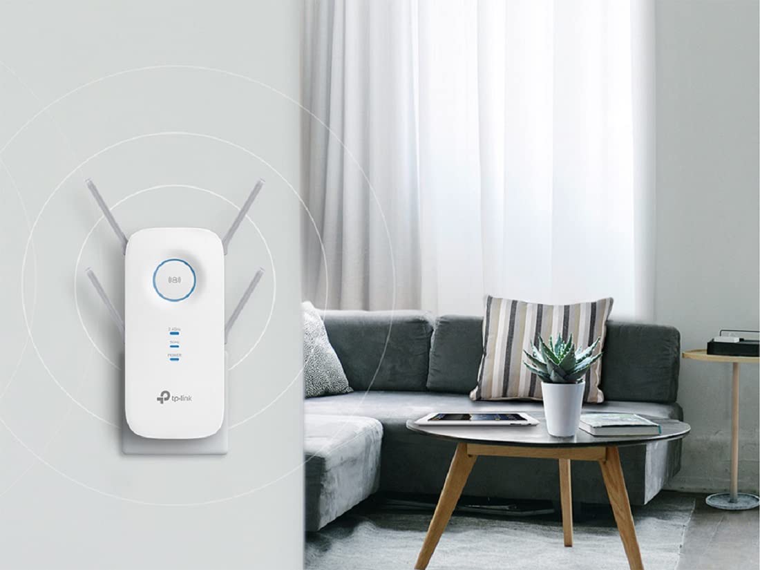 TP-Link RE655 WLAN Verstärker AC2600 Dual-WLAN AC + N, 1733 MBit/s 5GHz + 800 MBit/s 2,4GHz und RE550 Verstärker AC1900 1300 MBit/s 5GHz + 600 MBit/s 2,4GHz Weiß