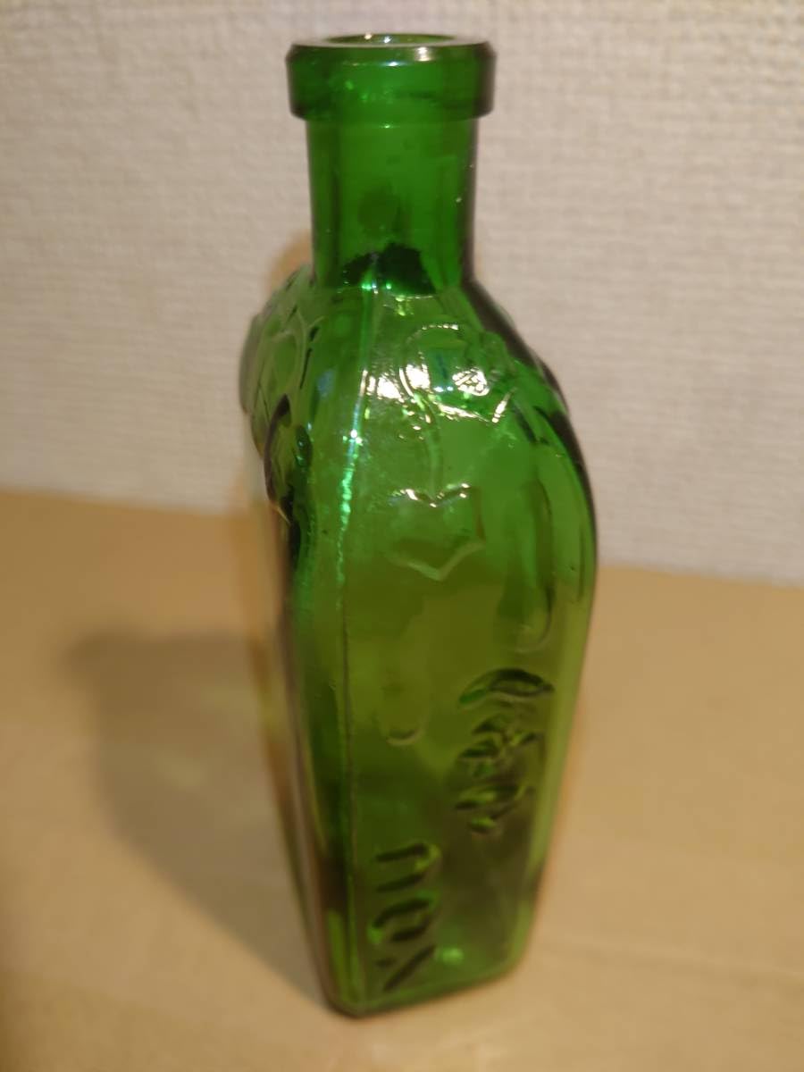 戦前　昭和　レトロ　ヘチマコロン　化粧瓶　エンボス加工 戦前 昭和 レトロ ヘチマコロン 化粧瓶 エンボス加工