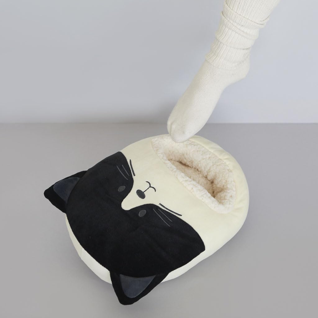 Balvi Scaldapiedi Kitty Frac Colore Nero e Bianco Un Gatto Che Ti Tiene al calduccio Poliestere 20x33