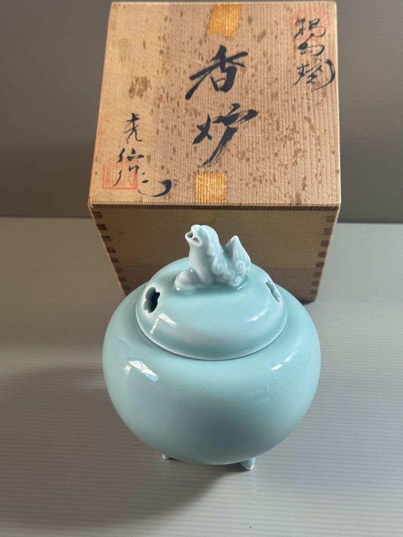 1101 鍋島焼　青磁　香炉 Amazon｜1544 鍋島焼 青磁獅子 香炉｜仏壇用香炉 オンライン通販