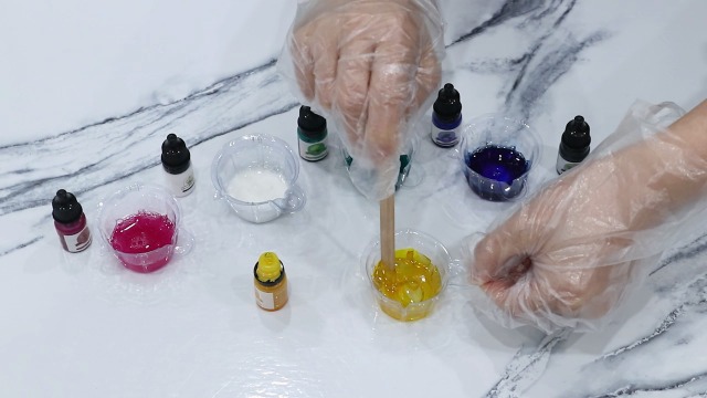 Kit Resina Epossidica Trasparente 300ml 1:1 - Alta Lucentezza, Autolivellante, Anti-ingiallimento, Per Fai Da Te