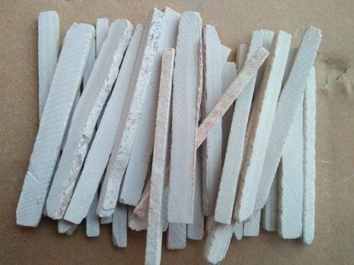 PACK OF 60 Pcs Natural White Limestone Slate Pencils. Consistent Size and Genuine Limestone Slate Pencils. 100% Natural and Safe to use.