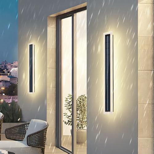 Design acrylique rectangulaire pour cette lampe solaire de villa