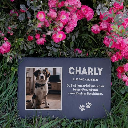 LAUBLUST Personalisierte Grabplatte mit Name & Foto als Grabschmuck für Hund, Katze & andere Haustiere - Erinnerung Motiv, 3 Größen | Schieferplatte mit Gravur als Tiergrabstein Deko & Tiere Grabtafel